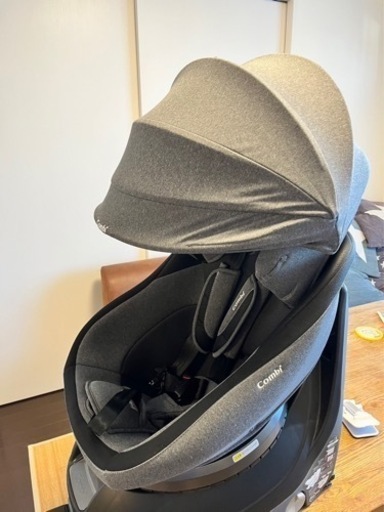 美品！チャイルドシート　コンビ