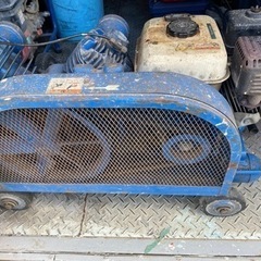 エンジンコンプレッサー　ジャンク品