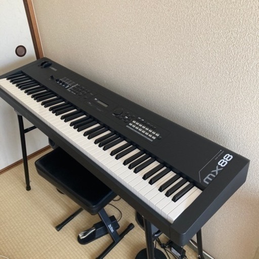 ヤマハ　電子ピアノ　MX88  88鍵　キーボードシンセサイザー