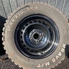 タイヤ　185R14C 102/100Q 8PR 