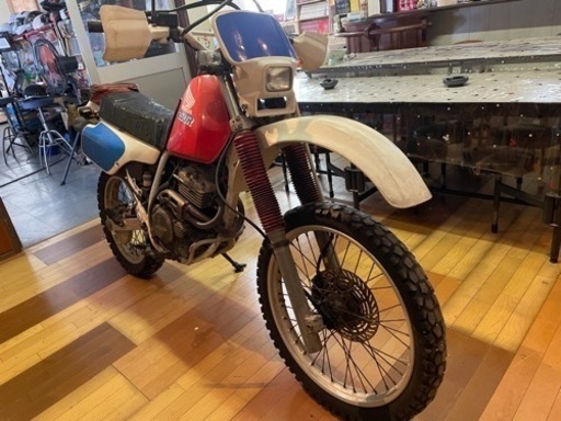 【値下げしました！】HONDA XLR250R MD22 実働車　書類付