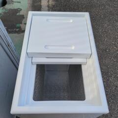 格安！ 2021年式 ALLEGIA アレジア 家庭用ノンフロン冷凍庫 41㍑ AR