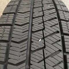 スタッドレスタイヤ　175/65 R15 4本