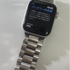 Apple Watch NIKE  SE 40mm GPS 美品❗️バッテリー長持ち‼️高級メタルバンドもセット Apple Watch NIKE SE 40mm GPS 美品❗️バッテリー長持ち‼️高級メタル