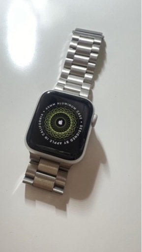 Apple Watch NIKE  SE 40mm GPS 美品❗️バッテリー長持ち‼️高級メタルバンドもセット