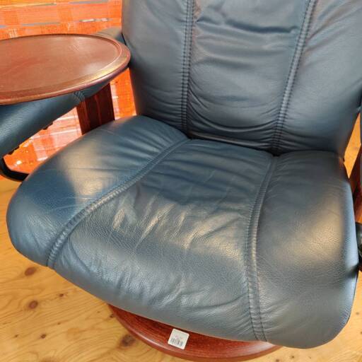 【愛品倶楽部柏店】EKORNES  丸テーブル付ストレスレスチェア コンサルS