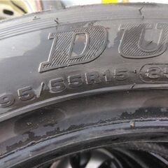 タイヤ　ダンロップ　０３G　R3　中古　６本　１９５／５５R15