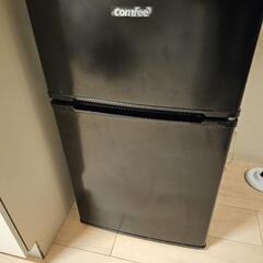 COMFEE\' 冷蔵庫 90L 2ドア 右開き 使用期間1年未満 保証書付き。