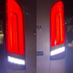 (お取引き中)ハイエース　レジアスエース　ヴァレンティ　テールランプ