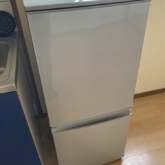 【ネット決済・配送可】おまかせ家電の冷蔵庫、洗濯機。