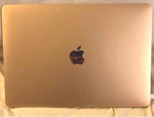 MacBook Air 2020ピンクゴールド