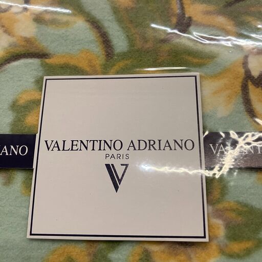 VALENTINO ADRIANO 毛布 2枚セット VALENTINO ADRIANO 毛布 2枚セット
