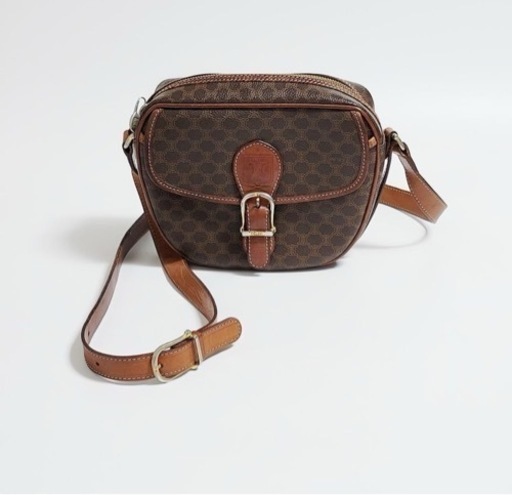 正規品　CELINE セリーヌ　マカダム柄　ショルダーバッグ　トリオンフ