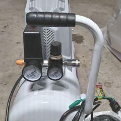 高儀　EARTH MANコンプレッサーACP-22OLC　車整備用セット　取りに来てくれる方限定