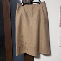 スカート　Lサイズ