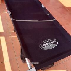 キャンプベッド付きコールマン　ウェザーマスタースクリーンテント7人用