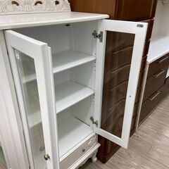 ホワイトカラーの2枚扉キャビネットのご紹介！（トレファク寝屋川）