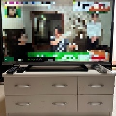 【月末セール】42インチTV Panasonic +テレビ台