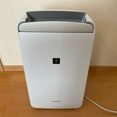 良品 SHARP シャープ CM-N100 衣類乾燥除湿機 冷風...