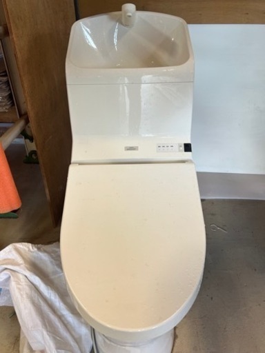 TOTO ウォッシュレッド一体型