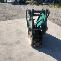 油圧ブレーカー　東空　TNB7E 要オーバーホール　ジャンク品　建設機械 油圧ブレーカー 東空 TNB7E 要オーバーホール ジャンク品 建設機械