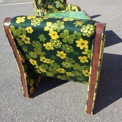 昭和レトロポップ　花柄　ソファー　テーブル　応接セット　パーソナルチェア　椅子　机　￥39,380税込