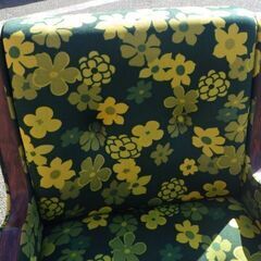 昭和レトロポップ　花柄　ソファー　テーブル　応接セット　パーソナルチェア　椅子　机　￥39,380税込