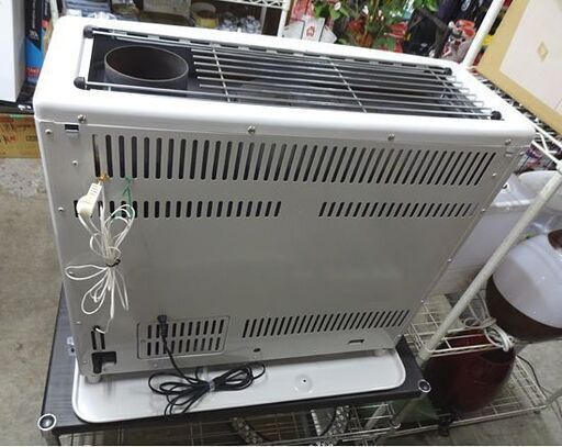 煙突式石油ストーブ TOYOTOMI トヨトミ HR-650F 2018年製 整備済み トヨトミ 煙突式ストーブ 2018年製 HR-650F 木造～17畳