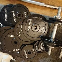 トレーニングベンチ　ウエイト　ダンベル
