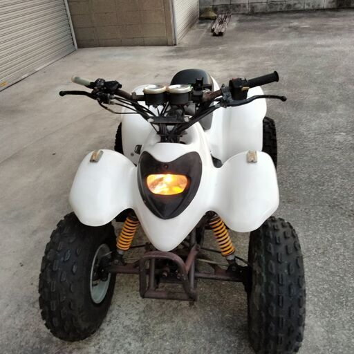 2スト4輪バギー。ユナリATVゴンタ50cc。セル一発始動。公道から山道迄自由自在!