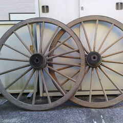 大型アンティーク車輪