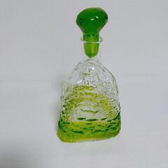 琉球ガラス　酒瓶