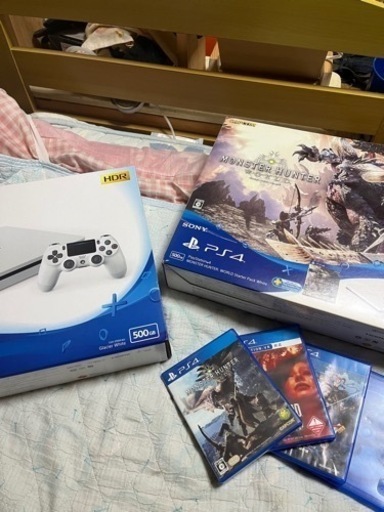 決まりましたps4 MH WORLD エディション オマケソフト付き 