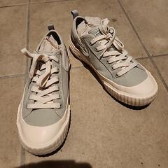 SKECHERS　スニーカー　23cm