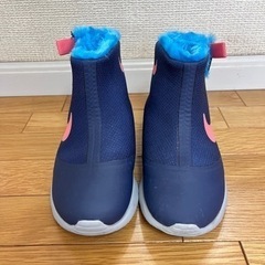 NIKE ナイキ　キッズシューズ　ブーツ　20cm