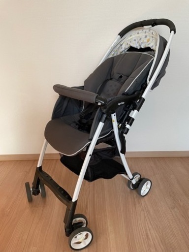 ベビーカー　Aprica カルーンエアーAB