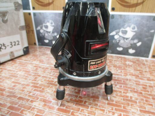 LTC LST-YB67N レーザー墨出し機 中古品 【ハンズクラフト宜野湾店  