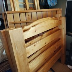 【ネット決済・配送可】シングルベッド　木製　すのこベッド