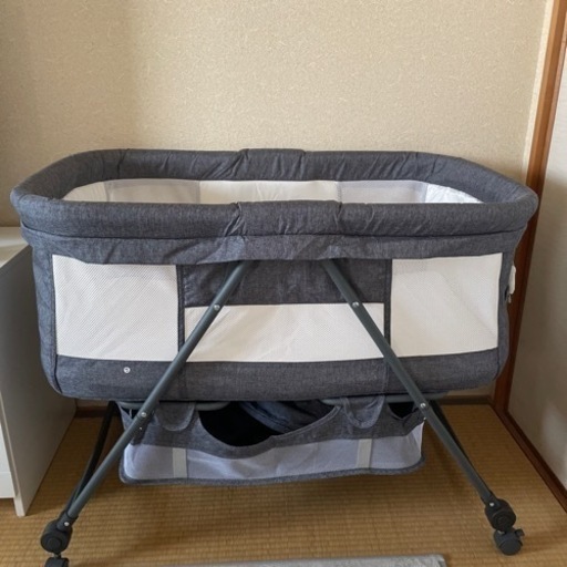 超新品未使用 折りたたみ式ベビーベッド