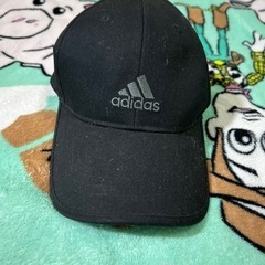 adidas帽子