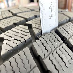 DUNLOP WINTER MAXX 02 225/60R17 99Q 1本パンク補修痕あり 2022年（01.02.