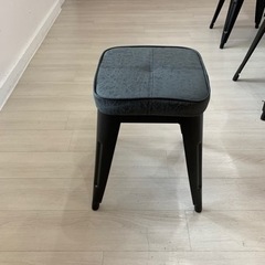 スツール クッション付き 13脚 ほぼ新品