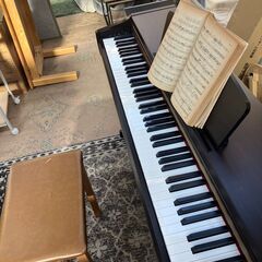 【決まりました28 】ヤマハ 88鍵盤　電子ピアノ（良品）YDP-123 椅子付き 直ぐに弾けます♬ 決まりました28 】ヤマハ 88鍵盤 電子ピアノ（良品）YDP-123 椅子付き