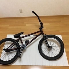 【最終お値下げ価格美品】KINK　BMX 自転車