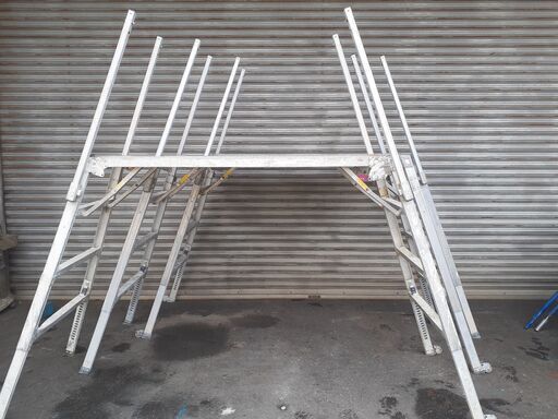 中古可搬式作業台　140㎝　￥12,000