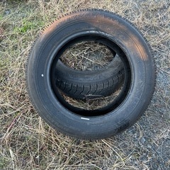 中古スタッドレス225/60R172️⃣本