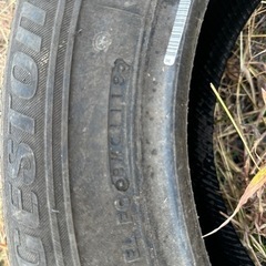 中古スタッドレス225/60R172️⃣本