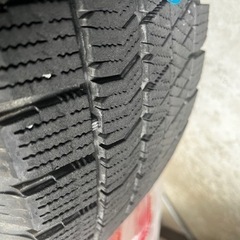 スタッドレスタイヤ　　195/65R15