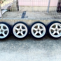 取引中 16インチ 社外 タイヤホイール 6j ＋45 4本セット