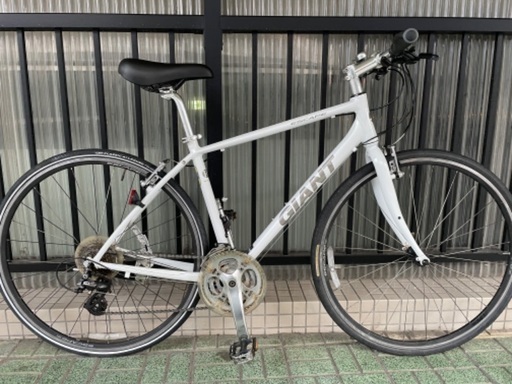 クロスバイク GIANT escape R3 白